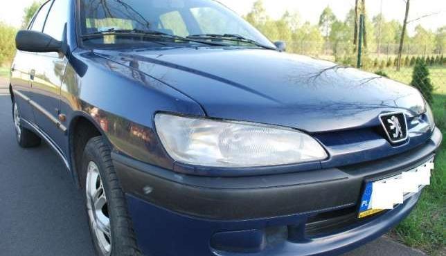 Peugeot 306 XN 1.4i benzyna 1999 rok OPONY ZIMOWE OPŁACONY ekonomiczny