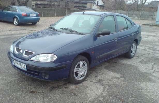 Renault Megane Classic 00r. 1.4 16V Lift.Opłaty na rok.Elektryka