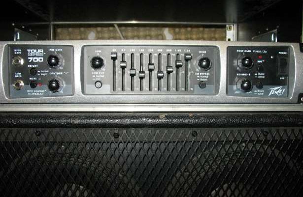 peavey tour 700