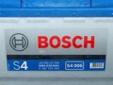 Witam Państwa !! Przedmiotem oferty są nowe akumulatory firmy Bosch .Wyprodukowane najnowszą technologią. "
Poniżej podstawowe informacje o przykładowym akumulatorze np.do VW Golf IV , lub BMW , czy Hundyai 1,3i , 1,4i : Napięcie: 12V
Pojemność: 60Ah
Prąd