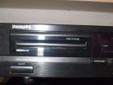 COMPACT DISC PLAYER PHILIPS CD-614 black , jak nowy , wyjscie cyfrowe