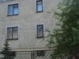 Dom Czerwin Osiedle, ul. Sienkiewicza 2 8 pokoi, 2-piętrowy, 1979 rok budowy, 1000 m2 działki, 1 406 PLN/ m2 usługowo-handlowe 