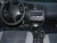 Nissan Primera 1998r, 1.6 benzyna, elektr. lusterka, elekr. szyby, ABS, klimatyzacja, centralny zamek, autoalarm, poduszka powietrzna, wspomaganie kierownicy, immobiliser, światła przeciwmgłowe. Do wymiany osłona lusterka od strony kierowcy.
Rok