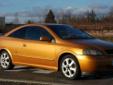 Opel Astra II Bertone 2000 r.
- poj. 1.8 l
- 115 KM
- gaz (wymieniona butla w zeszłym roku)
- klimatyzacja
- elektryczne szyby i lusterka,
- immobilizer, ABS, ESP,
- przebieg 180 tyś.
- 2 komplety opon