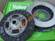 Przedmiotem sprzedaży jest NOWY kompletny zestaw sprzęgła firmy VALEO składający się z :
- TARCZA SPRZĘGŁA
- DOCISK SPRZĘGŁA
Valeo, to grupa międzynarodowa wyspecjalizowana w projektowaniu, wytwarzaniu i sprzedaży części i systemów samochodowych. Valeo