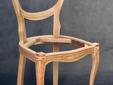 Stylowe Włoskie Krzesło. Surowy stelaż wykonany z drewna bukowego. Nowy produkt