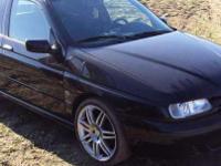 Witam mam do sprzedania alfe romeo 146,2000r,1.9 jtd,auto sprowadzone z holandii