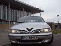 ALFA ROMEO 146 1.4 TWIN SPARK 103 KM   PO LIFTINGU
ROK PRODUKCJI   08.12.1999r
PRZEGLĄD I OC WAZNE DO PAZDZIERNIKA 2013r.
PRZEBIEG RZECZYWISTY 151600 km
STAN TECHNICZNY I WIZUALNY DOSKONAŁY !
Wyposazenie:
-El.Szyby
-El.Regulacja Swiatel
-ABS
-Wspomaganie