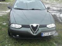 Witam!Mam do sprzedania Alfa Romeo 156 w bardzo dobrym stanie.Pierwszy wlasciciel w Polsce.Auto posiada:klimatyzacje,szyberdach,ABS,halogeny, wspomaganie kierownicy,el.szyby i lusterka,tapicerka welurowa.Auto po wymianie oleju.