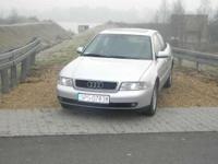 Witam Sprzedam lub zamienie Audi A4 b5 2000 rok z najlepszym silnikiem 1.9 Tdi 90 km Wiecej informacji na GG lub po nr telefonu Proszę składać propozycje rozważe kazdą !