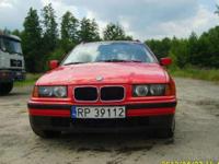 POSIADAM DO SPRZEDANIA BMW 318 TDS W STANIE BARDZO DOBRYM PO WYMIANIE POMPY WTRYSKOWEJ JAK I WTRYSKIWACZY ZAWIESZENIE NIE WYMAGA JAKICH KOLWIEK NAPRAW JAK I CALY SAMOCHOD cena 5500zl RADIO I NAGLOSNIENIE ZA DOPLATA 1000 ZL