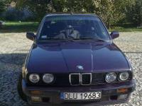 Witam Sprzedam bmw e30 w wersji touring kolor daytonaviolet. Auto ma wymienione amortyzatory przód i tył, mocowanie amortyzatorów tył, wydech, akumulator, linki gazu, po regeneracji alternatora, nowe opony, auto jest z konca produkcji wiec nie jest zgnity