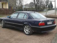 witamm mam do sprzedania BMW e38 po liftingu czyli z listopada 1999r samochód posiadam juz 4 lata M-pakiet+pakiet chrom do tych co patrza na spalanie 9 na trasie 11,5 w mieście
,za dopłata posiadam jeszcze jeden komplet kół aluminiowych 18" Samochód