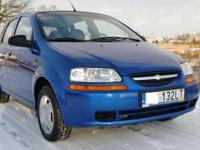 Witam,
Sprzedam aveo w idealnym stanie .
Chevrolet pochodzi z przelomu lat 2004/2005.
Kupiony w Polskim salonie I Właściciel .
Mimo iz ma przejechane 39 tys km praktycznie nie nosi zadnych ladow ekspleatacyjnych .
Wyglada jakby wyjechal dopiero z salonu,