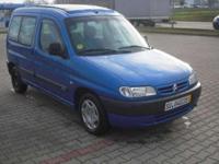 WITAM DO SPRZEDANIA MAM CITROENA BERLINGO 2.0 HDI 90 KM AUTO BEZWYPADKOWE CZYSTE I ZADBANE WIENCEJ IFO POD NUMEREM 606748604
Rok produkcji: 2001, 260000 km, Moc: 90 KM, Pojemność skokowa: 2000