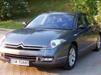 CITROEN C6 2.2 hdi 170 km rok prod.2008 przebieg 70tyskm
skrzynia biegów manualna , diesel typ sedan liczba drzwi
4/5 abs, autoalarm,wspomaganie kierownicy,centralny zamek,klimatyzacja,poduszka powietrzna,elektryczne szyby,