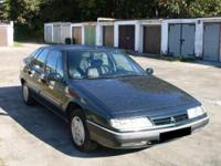 Sprzedam CITROEN XM 2.5 TD wersja VSX.
Rok 1995
Przebieg 258 000 km
Wyposażenie:
1xAir bag
2xelektryczne szyby
Elektryczne lusterka
ABS
Klimatronik
Klima-do nabicia
Regulowana kierownica w 2 płaszczyznach
Immobilaizer
Centralny zamek na pilota-2 szt