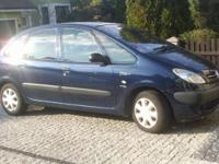 Witam.Do sprzedania ekonomiczna i wygodna Xsara Picasso 2.0 Hdi (90 KM)pierwsza rejestracja w Niemczech rok 2003,sprowadzona do Polski w 08 roku.Jest to model przejsciowy.Aktualny przegląd techniczny i ubezpieczenie do 2013r.Moja Xsara oprócz