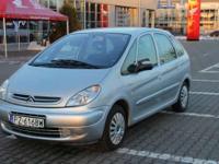 Sprzedam pieknego, bezawaryjnego, regularnie serwisowanego Citroena Xsara Picasso z 2003r.auto po liftingu!!! NIE WYMAGA WKŁADU FINANSOWEGO, WSIADAĆ I JECHAĆ. jestem pierwszysm właścicielem w kraju. auto super zadbane, czyste, serwisowane u jednego
