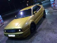 Witam mam do zaproponowania VW Corrado z silnikiem 2.9 VR6 posiadający około 200 koni mechanicznych. Teraz coś o autku.. Corka robiłem dla siebie czyli postanowiłem zrobić wszystko od nowa.. cała przednia zawiecha nowa co sie tylko dało zostało