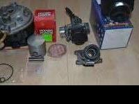 Witam
sprzedam cylinder głowice tłok z pierscieniami sworzniem lozyskiem igiełkowym i zabezpieczeniami renomowanej włoskiej firmy POWER FORCE 76,5ccm
cylinder jest po pierwszym szlifie w stanie bdb jak i głowica.
po remoncie nieuzywany zestaw za