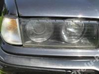 witam, posiadam na sprzedaż dwie oryginalne przednie lampy wraz z kierunkowskazami oraz dwa oryginalne zewnetrzne lusterka do BMW E36 COUPE, stan jak na zdjeciach, na wszystkie pytania odpowiem, prosze pisac na meila , mozliwa wysylka