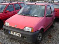 Sprzedam samochód Fiat Cinquecento; rocznik 1994; poj. 0.7; przebieg 120000 km.