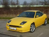 Sprzedam samochód Fiat Coupe 2.0 16V TURBO PLUS z 1994r i z przebiegiem 184 393km.
Wyposażenie:
-Czarna skórzana tapicerka
-Klimatyzacja (sprawna)
-Visco driver
-Alarm: centralny zamek otwierany i zamykany z pilota
-Elektryczne szyby
-Elektryczne