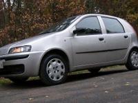 Rok produkcji: 2002 Przebieg (km): 175000
Pojemność silnika (cm3): 1242 Moc silnika (KM): 60
Skrzynia biegów: Manualna Rodzaj paliwa: Benzyna
Typ: Hatchback Liczba drzwi: 4/5
Kolor: Srebrny Stan: Używany
Uszkodzony: Nie
Wyposażenie: Autoalarm, Wspomaganie