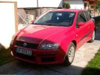 Fiat Stilo 1.9 JTD 115KM używany w domu jako drugi samochód przez kobietę. Przebieg 193000 km. Pierwszy właściciel w Polsce - samochód został sprowadzony z Niemiec w 2010 r. Serwisowany wyłącznie w ASO Fiat. Badania techniczne i ubezpieczenie OC ważne do