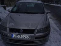 Fiat Stilo sprowadzony w 2010roku. Jestem pierwszym właścicielem w kraju. Stan licznika to 210000km. Stan oceniam na Dobry+. Cena do niewielkich negocjacji. Zdjęcia dla zainteresowanych prześlę na E-mail. Kolor-Srebrny metalik