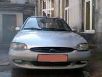 Mam do sprzedania ford escort, rok produkcji 1998, poj 1.6
Jeździ na benzynie i gazie (obroty czasem falują)
Wersja GHIA, super wyposażenie: elektryczne szyby, elektryczne lusterka, abs, czujnik parkowania, autoalarm, centralny zamek, wspomaganie