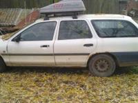Witam mam do sprzedania Forda mondeo mk1 1,6benzyna +gaz .gaz ważny do 1.04.2015 przegląd ważny do 16.01.2013 oc skończyło sie w lipcu. Samochód jeżdżący. W razie pytań dzwon !!!