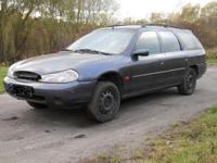 Sprzedam Forda Mondeo Combi 2 rok prod 1997,poj 1,8 turbo diesel,wspomaganie,abs,2x airbag,el.szyby,c.zamek,klimatyzacja,el lusterka,podgrzewana przednia szyba.Zarejestrowany w kraju brak przegladu ,swieżo wykupione oc.Auto kupione na licytacji .Ford nie