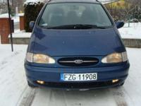 elektryczne lusterka,elektryczne szyby x6 podgrzewane siedzenia, obrotowe przednie fotele,komputer pokazuje czas trasy i spalanie podczas jazdy,tempomat,swiatła przeciw mgielne przednie,regulowana kierownica,sterowane radio przy kierownicy,dodatkowe
