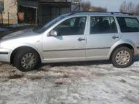 sprzedam golf 4 1.9 SDI 2000r kombi srebny metalik esp, abs, spomaganie kierownicy, klimatyzacja, centralny zamek, autoalarm, (do poprawek lakiernicZych lewe drzwi przod i tyl widoczne na zdjeciu) cena do negocjacji. samochod nie byl szykowany do