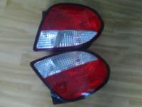 lampy tył hyundai coupe za komplet 100zł posiadam zderzak tył hyundai coupe150zł