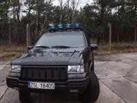 Jeep Grand Cherokee 5.9 LIMITED LPG LIFT 2"
Wyposażenie :
ABS
2x poduszka powietrzna
skórzane siedzenia i obicia drzwi
elektrycznie regulowane siedzenia
elektrycznie sterowanie szyberdachu
elektrycznie sterowane lusterka i podgrzewane
4x elektryczne