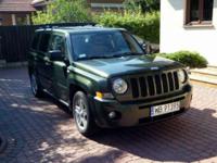 JEEP PATRIOT 2.0. TurboDiesel
Podstawowe dane techniczne:
• Pojemność silnika/KM: 1 968 cm3 (140KM)
• typ napędu: 4x4
• skrzynia biegów: 6 - biegowa, manualna
• przyspieszenie (od 0 do 100km/h [s]): 11
• prędkość maksymalna [km/h]: 189
• zużycie paliwa -