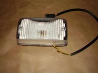 Witam ! Sprzedam lampę cofania do Fiata 126P.
Lampa jest nowa z przewodem elektrycznym.Mocowanie na 2 śruby.Posiadam 10 takich lamp.
Możliwa wysyłka towaru.
Koszt wysyłki pobraniowej za pośrednictwem Poczty - ekonomiczna - 10,50 zł.
Przy zakupie