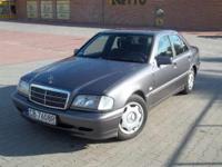 SPRZEDAM
Mercedes-Benz C 220 Diesel 95KM wersja ESPRIT
Rok pr. 1997 pierwsza rej.1998
Auto sprowadzone z Belgii w 2010 roku. Nie jeżdżone w Polsce ponieważ mieszkam i pracuje na stałe w Holandii.
Jeden właściciel w Polsce, pełna dokumentacja. Kpl.