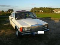 Mercedes Benz model w123 rok1983 przebieg 225Kkm benzyna 2.0 + sprawne LPG
hak, wspomaganie, podgrzewane fotele, lusterko elektryczne, szyberdach, wspomaganie kierownicy, abs, ubezpieczenie OC, ważny przegląd techniczny
Rok produkcji: 1983, 225000 km,