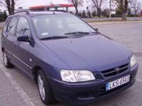 2x Air Bag, ABS, klimatyzacja, wspomaganie, centralny zamek, immobiliser, szyby elektr., radio CD, relingi, komputer pokładowy, regulacja reflektorów elektr, aluminiowe felgi
Dodatkowe informacje: regulacja wysokości fotela, dzielona tylna kanapa,