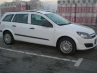 Sprzedam Opel Astra
Rok produkcji 2006
Z bardzo dynamicznym ,a zarazem ekonomicznym
silnikiem 1.7 CDTI
Z przebiegiem 172 tys. km
Samochód czysty i zadbany
Stan wizualny i techniczny bardzo dobry
W kraju od 09.2012 roku - zarejestrowany!!
Bezwypadkowy !!!