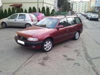 Zadbany Opel Astra 1.4 16V zasilany instalacją LPG
Autko od 2007 roku w Kraju, od tego czasu dwóch właścicieli
Technicznie sprawne, chodzi na gazie jak i benzynie, karoseria zdrowa bez rdzy
Instalacja gazowa założona w 2007 roku, butla w kole, komplet