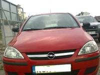 Opel Corsa C. Trzy drzwiowy, czerwony, klmatyzacja, poduszki, wspomaganie, radio.