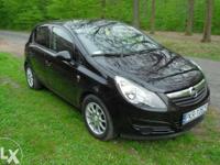 witam mam do sprzedania corse 2010 r 1 rej. lipiec, wersja limitowana na 111 lat opla, autko posiada:
aluminiowe felgi 15"
tempomat
el. szyby przednie
el. lusterka
radio cd
skorzna kierownice
przyciemniane szyby
ladne oponki letnie 75/100
wspomaganie
