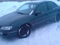 sprzedam opel omega 3.0MV6 do poprawek blacharsko-lakierniczych tzn tylni lewy blotnik lekko wgnieciony nie widac oznak rdzy przednie wahacze do wymiany oc i przeglad aktualne samochod eksplotowany na co dzien,kola zimowe, PILNIE SPRZEDAM.