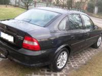 WITAM!!! MAM DO SPRZEDANIA SUPER RODZINNE AUTO JAKIM JEST OPEL VECTRA 2,0 DTI O MOCY 101 KM Z 1998 ROKU.SILNIK JAK I INNE PODZESPOŁY W AUCIE DZIAŁAJĄ BEZ ZARZUTU.SAMOCHÓD NIE WYMAGA ŻADNEGO WKŁADU FINANSOWEGO-STAN TECHNICZNY OCENIAM NA BARDZO