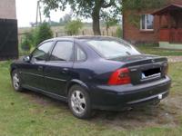 SPRZEDAM!
Opel Vectra 2.0 DTI B, 1999, Sedan / Limuzyna 10 900 PLN brutto (do negocjacji
2000 cm³, olej napędowy (diesel), granatowy-metallic, ABS, hak, el. szyby, el. lusterka, climatronic, centralny zamek, poduszka powietrzna, radio, wspomaganie